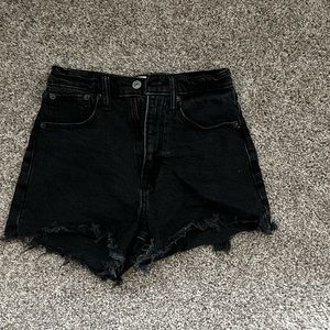 Black Abercrombie shorts